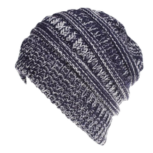 Load image into Gallery viewer, Ponytail and messy bun cap